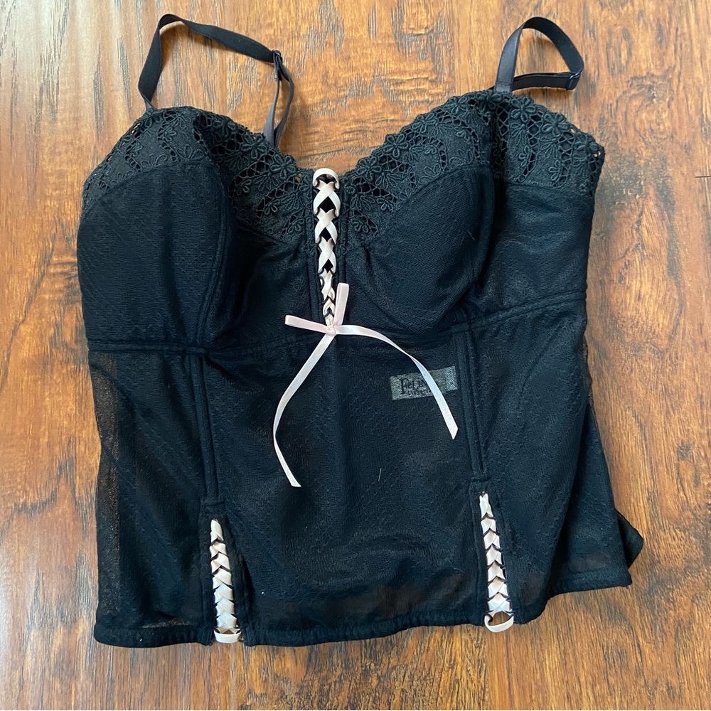 Vintage 90s y2k black ribbon corset like tank top.